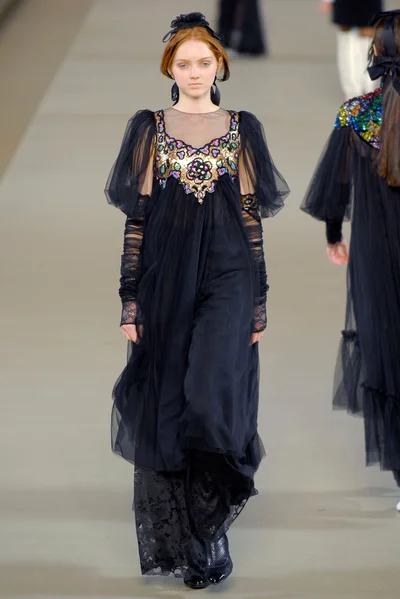 Look 37